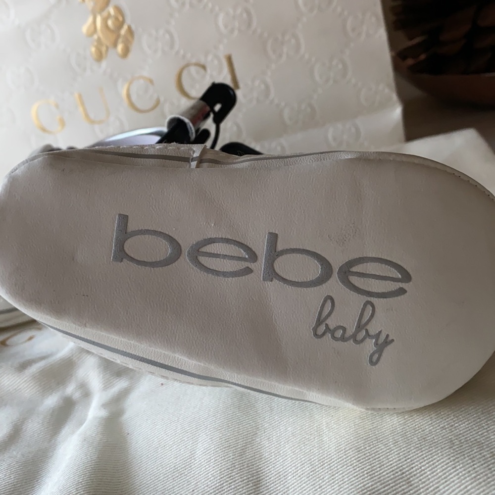 Bebe baby moccasins style of shoe. - Picture 5 of 7